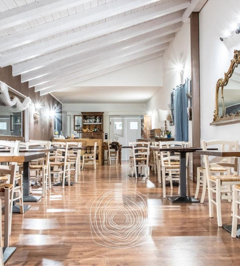 cascinailfaggio en walk-in-restaurant 018